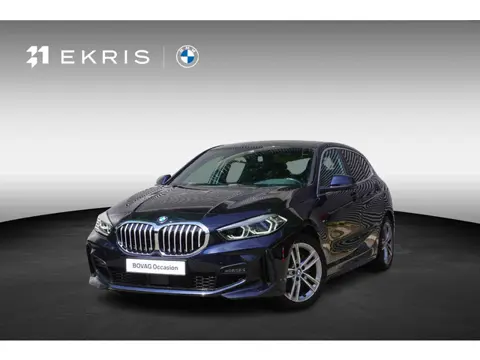 BMW 1 Serie 120i | Model M Sport | Executive | 17 inch LM Dubbelspaak M | Extra getint glas | HiFi S