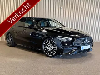 Mercedes-Benz C-Klasse 300 AMG STYLING-BURMESTER-TREKHAAK-NIGHT-SFEERVERLICHTING-MULTISPAAKS VELGEN