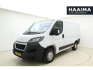 Peugeot Boxer 2.2 BlueHDi 120 L1H1 3.3t | Airco | In hoogte verstelbare zittingen | Parkeersensoren 