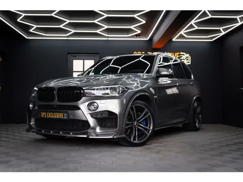 BMW X5 M / Pano / Softcl / B&O / Stoelverk / Stuurverw / Memory / Luchtv / Cut-out / Full option