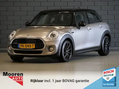 MINI 5-deurs 1.5 Cooper Chili Serious Business (bj 2017)