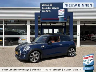 MINI 3-Deurs 1.5 Cooper 60 Years Edition / Automaat / NL-Auto / Open-Panodak / Head-Up Display / Vol