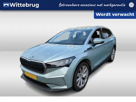 Škoda Enyaq iV 60 / Navigatie / Camera / LED / LM 20 inch / Parkeersensoren / APP