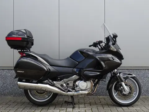 Honda NT 700 V DEAUVILLE ABS (bj 2008)