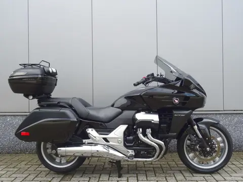 Honda CTX 1300 ABS (bj 2014)