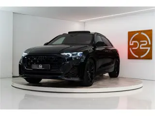 Audi Q8 60 TFSI E Quattro Competition 490PK | Pano | Kleppenuitlaat | B&O | 4 Wielsturing | VOL! Fab