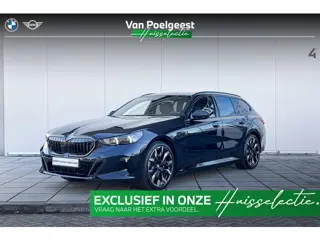BMW 5 Serie Touring 530e xDrive M-Sport Pro | Glazendak | 21inch | Driving assistant prof | Trekhaak