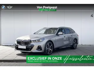 BMW 5 Serie Touring 530e M Sport Edition M-Sport | Trekhaak | Glazen Dak | Driving Assistant Plus | 