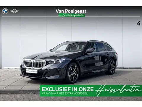 BMW i5 Touring eDrive40 M Sport Edition Panoramadak | Travel Pack | Adaptieve LED | 20 '' | Harman K