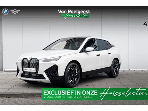 BMW iX xDrive40 High Executive Luchtvering / Harman Kardon Audio / Stoelventilatie / Stoelverwarming