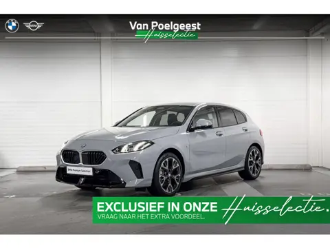BMW 1 Serie 120 | M-Sport Design | Driving Assistant | Parking Assistant | Stoelverwarming | Huissel