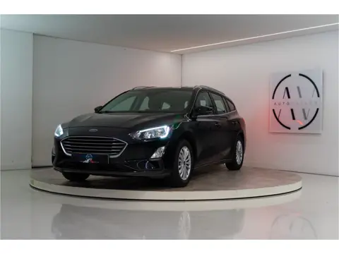 Ford FOCUS Wagon 1.0 EcoBoost Business 126PK | Trekhaak | Airco | Elektr. Ramen | Navi | Bluetooth |