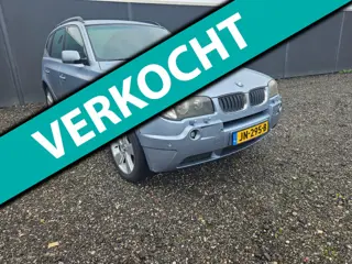 BMW X3 3.0i Executive AUTOMAAT/TREKHAAK/LEDER/CARPLAY