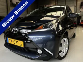 Toyota Aygo 1.0 VVT-i x-nav Airco, Camera, Navi (bj 2018)