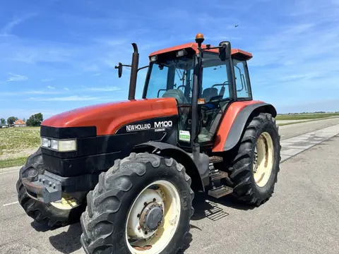 New Holland M100