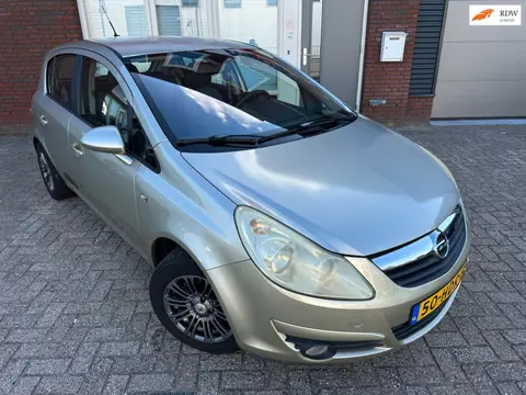 Opel Corsa 1.4-16V Cosmo / Navi / PDC / Airco / Cruise / LM / NAP