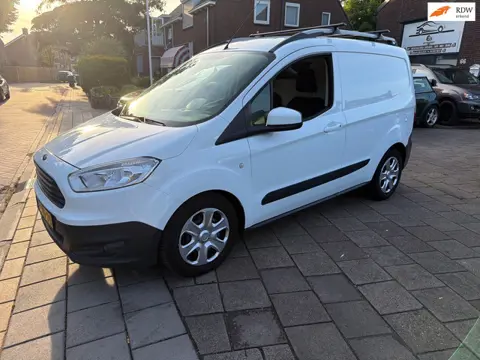 Ford Transit Courier 1.5 TDCI Trend