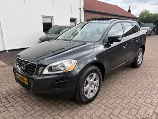 VOLVO XC60 2.0T Summum NW. Versnelbak. Schuifdak Adapt. Cruise
