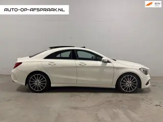 Mercedes-Benz CLA-klasse 180 AMG Pano Automaat Camera Navi