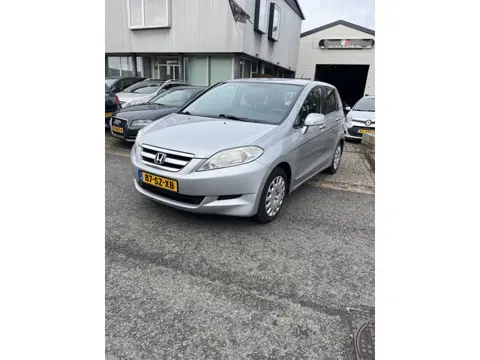 Honda FR-V 2.0i Comfort Clima 6 pers Keurig nette en goed rijdende FR-V met alle optie,s