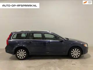 Volvo V70 1.6 T4 Pano Trekhaak Leer Navi Memory