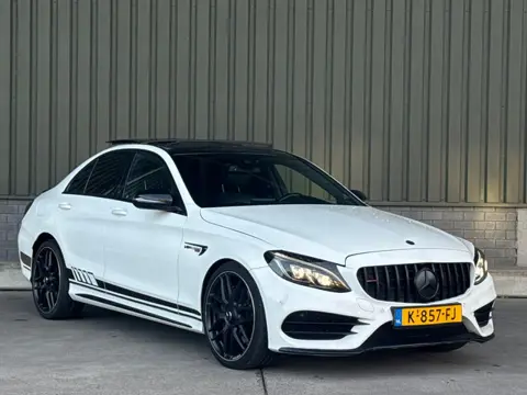 Mercedes-Benz C-klasse 250 C63 AMG uitgevoerd / Full option