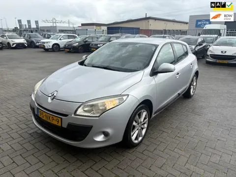 Renault Mégane 1.6 Celsium RIJDSUPER!/AIRCO/6BAK/1E EIG/APK
