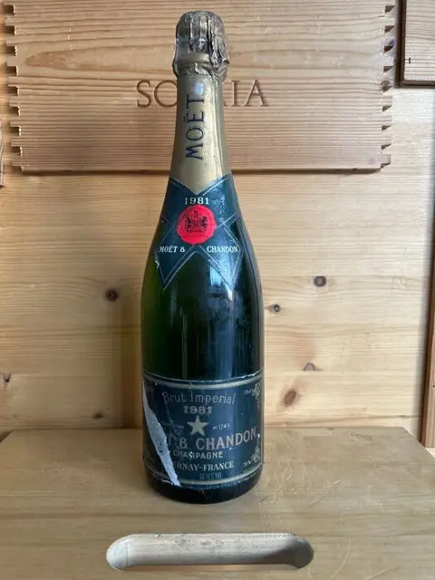 1981 Moët et Chandon, Brut Impériale - Champagne Brut - 1