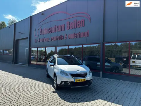 Peugeot 2008 1.2 VTi Allure Pack Premium Plus / NIEUWE DISTR. RIEM / PANO / TREKHAAK /CLIMA / CRUISE