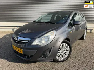 Opel Corsa 1.4-16V Cosmo