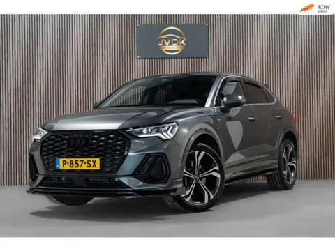 Audi Q3 Sportback 45 TFSI e S-line LED CAMERA CARBON VOLL