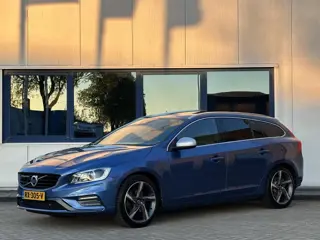Volvo V60 2.0 T4 R Design l ACC l Leer l Schuifdak l BLIS l Lane Assist l