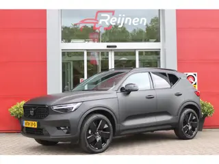 Volvo XC40 2.0 B4 197PK PLUS BLACK EDITION PANORAMISCH SCHUIF/KANTELDAK | LIGHTING PACK - MATRIX LED