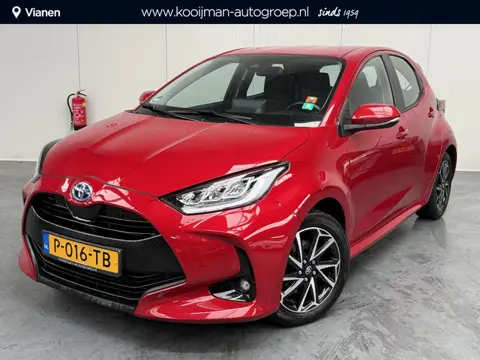 Toyota Yaris 1.5 Hybrid Dynamic 1e eigenaar, garantie tot 2032! Veel opties en rijplezier!