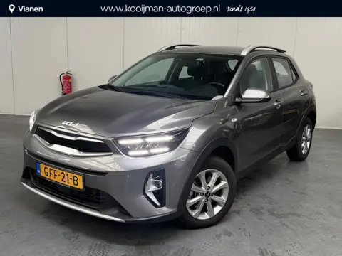 Kia Stonic 1.0 T-GDi MHEV DynamicLine NL Auto, slechts 27663km, zeer nette uitvoering, 1e eigenaar
