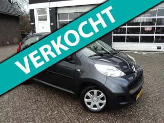 Peugeot 107 1.0-12V Urban Move Airco Centrale
