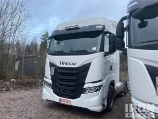 Iveco S-WAY 460 (bj 2022)