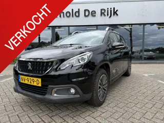 Peugeot 2008 1.2 PureTech Blue Lion