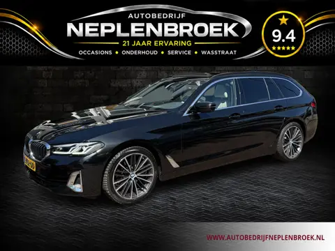 BMW 5 Serie Touring 520i High Executive | Pano | Leder |  04-2021 98.473 KM