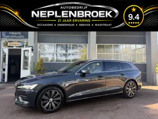 Volvo V60 2.0 D4 Inscription Leer,Panodak,18Inch,Trekhaak,Navi,Cruise Bomvol en dealer onderhouden