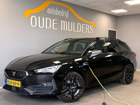 CUPRA Leon Sportstourer 1.4 e-Hybrid VZ Performance | Trekhaak | Cruise | Stoelverwarming | Carplay 