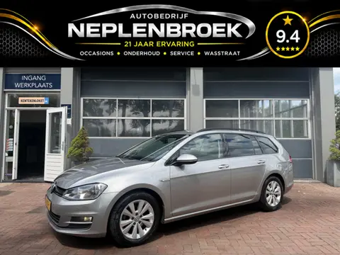 Volkswagen Golf Variant 1.0 TSI Connected Series Bj 2016 Navi,17inch,Clima,Cruise Dealer onderhouden