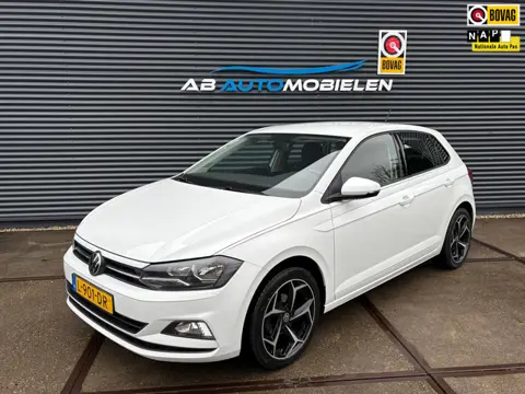 Volkswagen Polo 1.0 TSI Comfortline CARPLAY/ NAVI