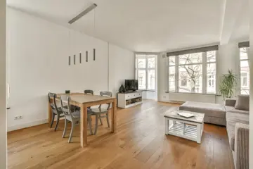Woning aan de Van Breestraat te Amsterdam