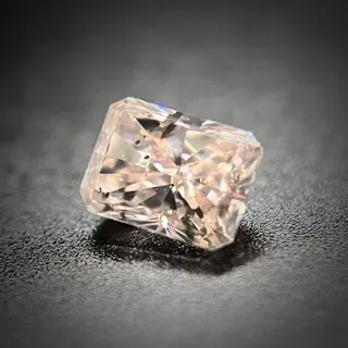 1 pcs Diamant - 0.19 ct - Radiant - light pinkish brown - P1