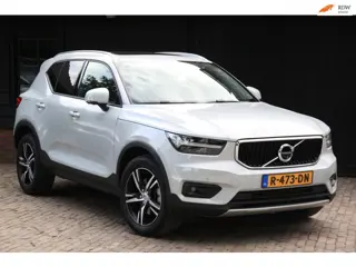 Volvo XC40 2.0 T4 AWD Momentum Pro