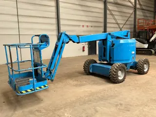 Genie Z 34/22 (bj 2007)