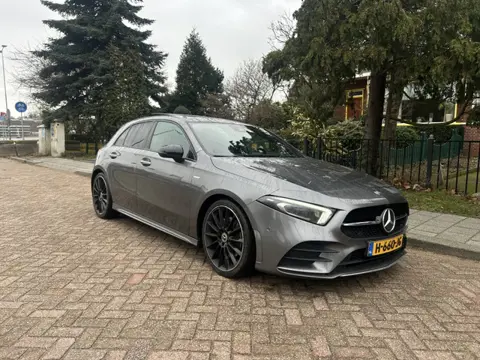 Mercedes-Benz A-Klasse 220 Edition AMG PANO KEYLESS CAMERA