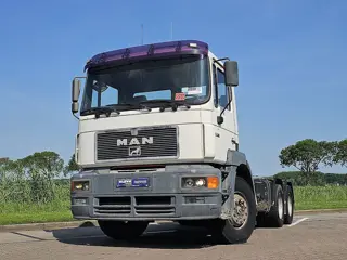 M.A.N. 26.403 F2000 6x4 manual
