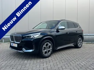 BMW X1 xDrive25e Panorama dak / Electr.Trekhaak / NAP